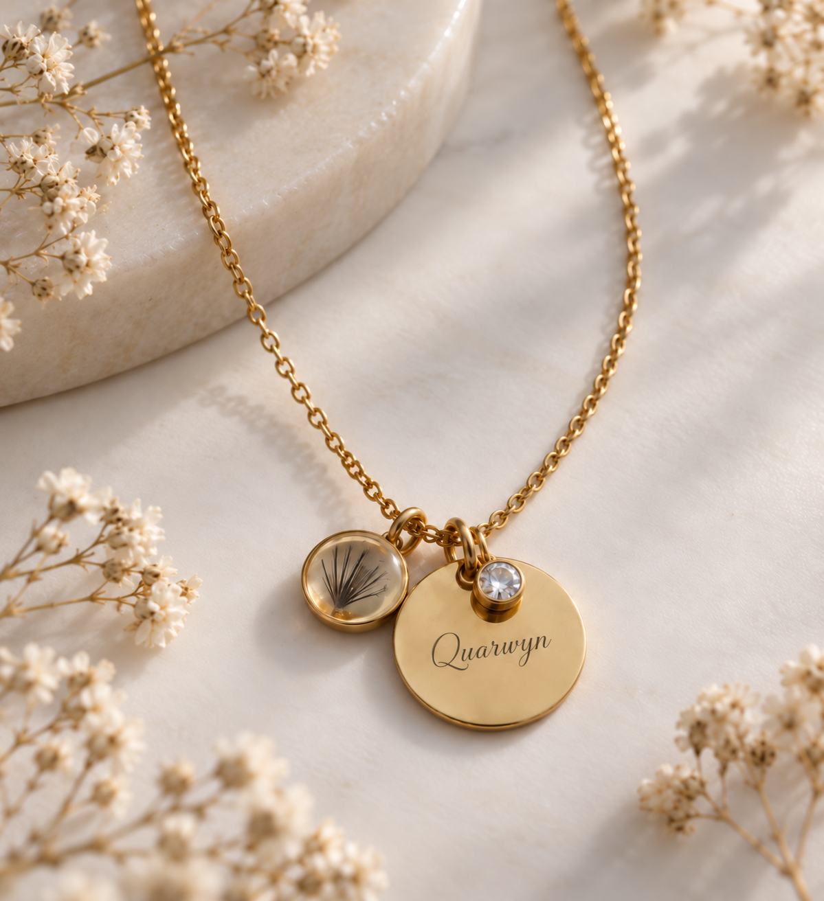 Collier gravé – Mon univers